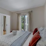 Mia Mirela * Makarska